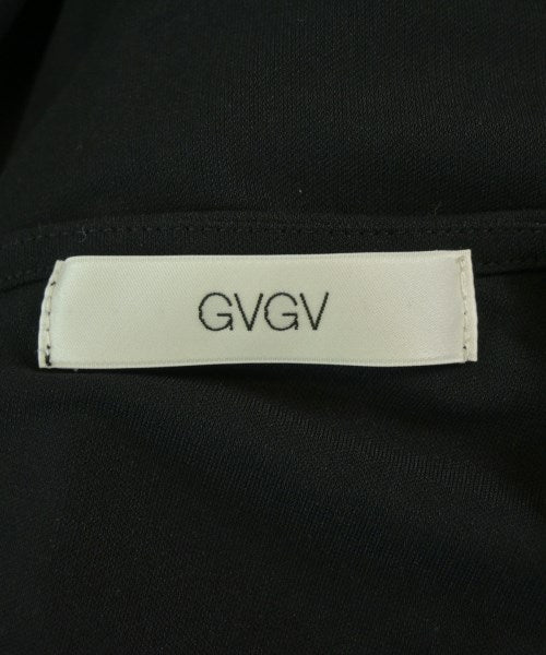 G.V.G.V. เสื้อยืด/เสื้อท็อปส์