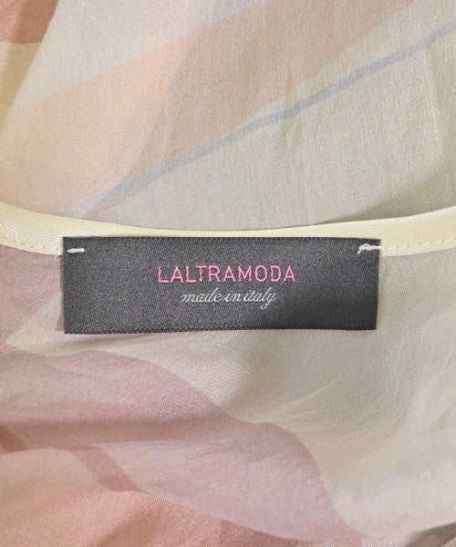 LALTRAMODA เสื้อสตรี