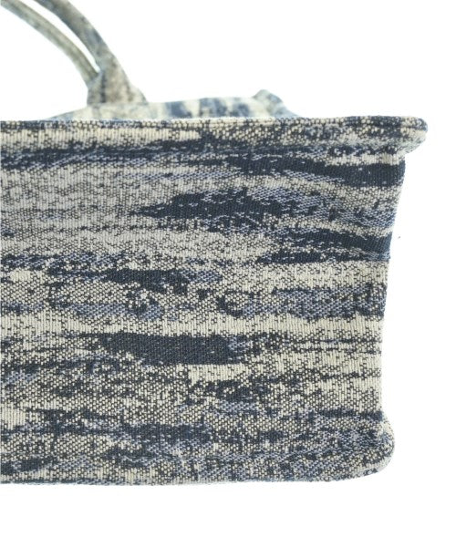 EARTH MUSIC&ECOLOGY กระเป๋าถือขนาดใหญ่