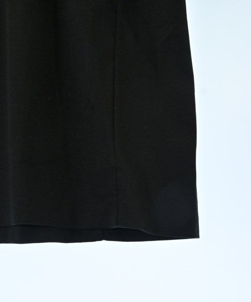 DESIGNWORKS เสื้อยืด/เสื้อท็อปส์