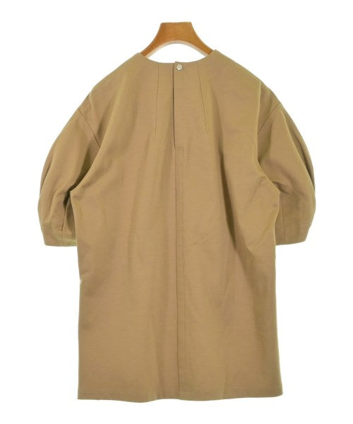 DESIGNWORKS เสื้อยืด/เสื้อท็อปส์