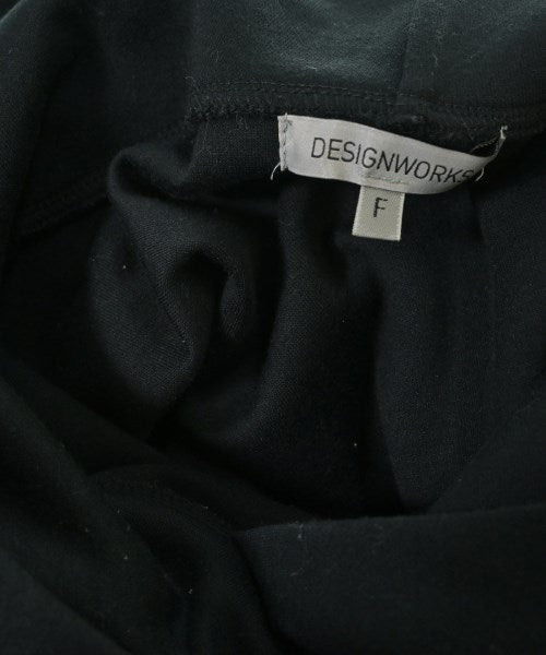 DESIGNWORKS ชุดเดรส
