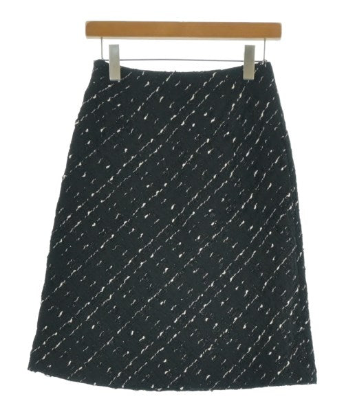 EPOCA กระโปรงยาวถึงเข่า