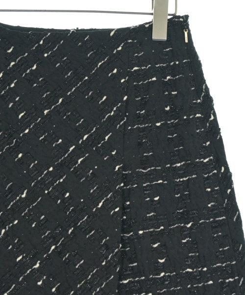 EPOCA กระโปรงยาวถึงเข่า