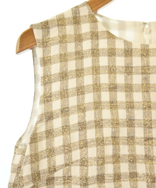 GRACE Class เสื้อสตรี