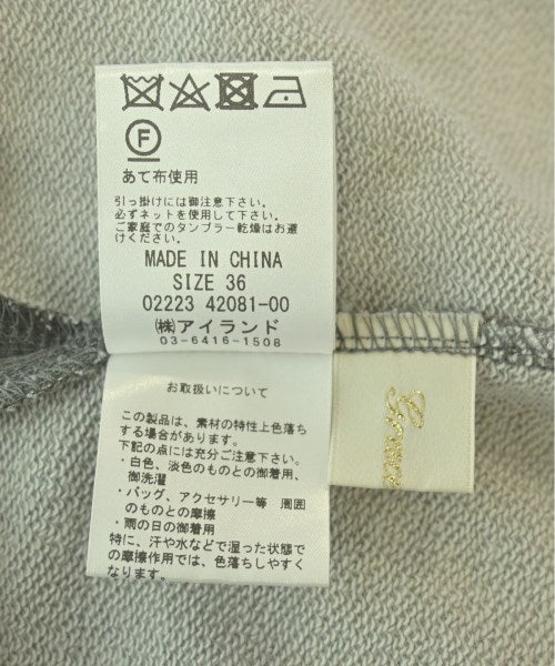 GRACE Class เสื้อยืด/เสื้อท็อปส์