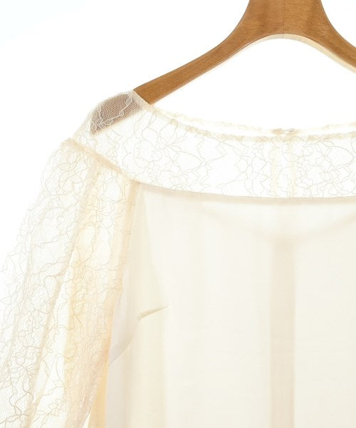 GRACE Class เสื้อสตรี