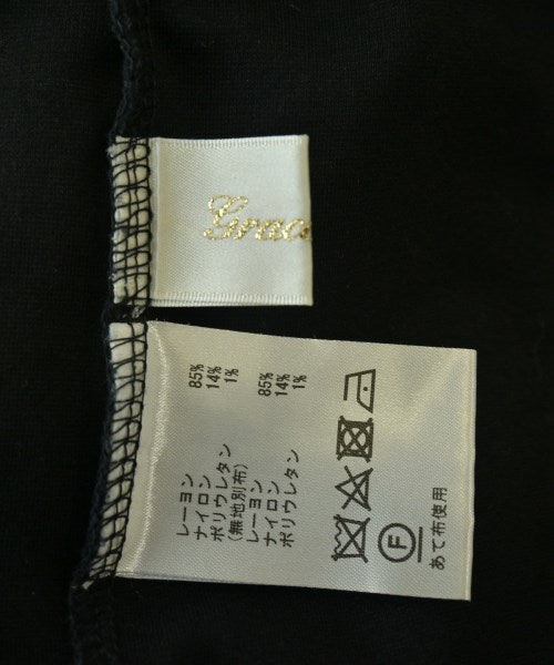 GRACE Class เสื้อยืด/เสื้อท็อปส์