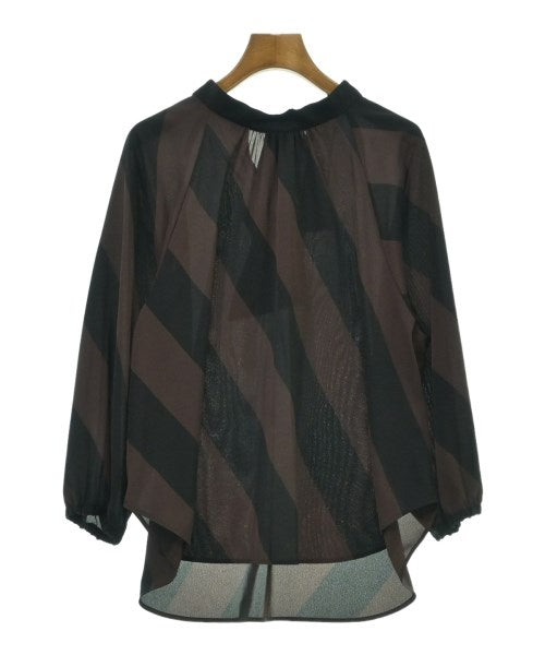 GRACE Class เสื้อสตรี