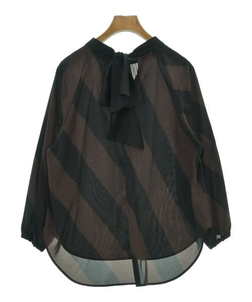 GRACE Class เสื้อสตรี