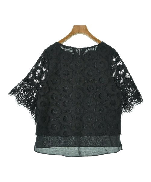 GRACE Class เสื้อสตรี
