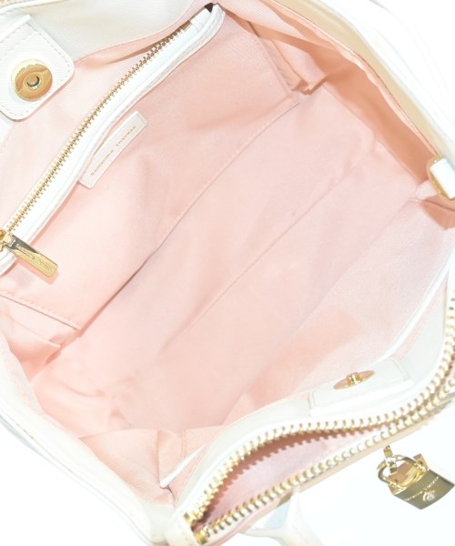 Samantha Thavasa กระเป๋าถือ