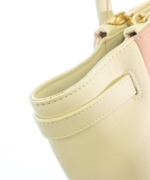 Samantha Thavasa กระเป๋าถือ