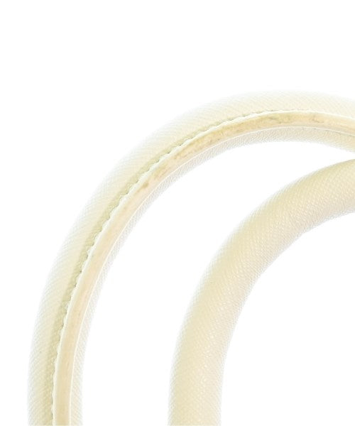 Samantha Thavasa กระเป๋าถือ