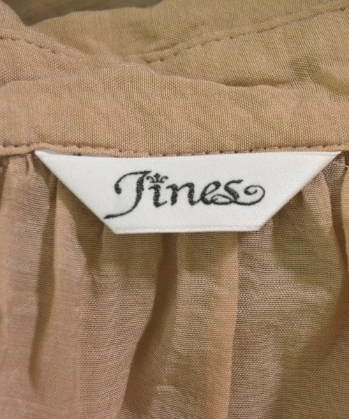 Jines เสื้อสตรี