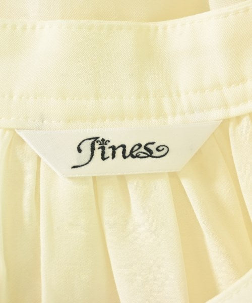 Jines เสื้อสตรี