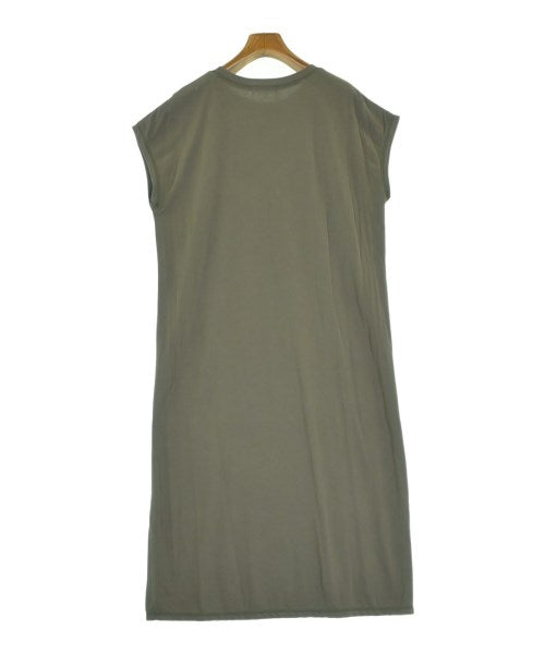 Jines ชุดเดรส