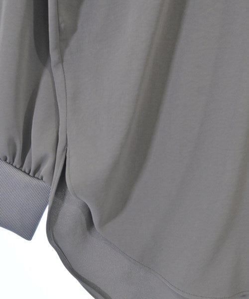 Jines เสื้อสตรี