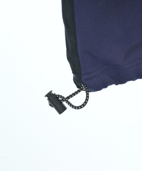 FRAPBOIS เสื้อยืด/เสื้อท็อปส์