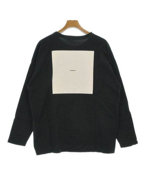 FRAPBOIS เสื้อยืด/เสื้อท็อปส์
