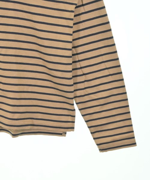 FRAPBOIS เสื้อยืด/เสื้อท็อปส์