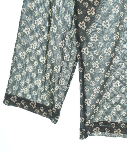 Needles เสื้อยืด/เสื้อท็อปส์
