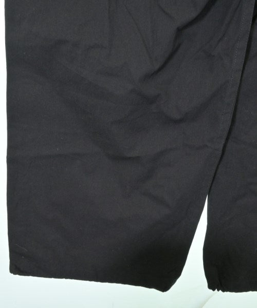 Needles กางเกงมีกระเป๋าข้างกางเกง2-4 กระเป๋า