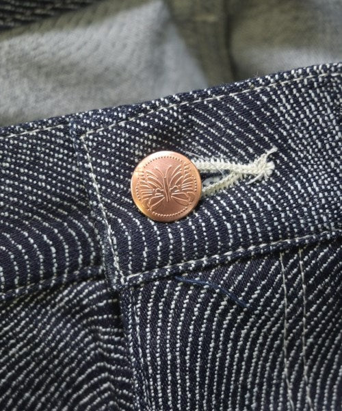 Sasquatchfabrix. กางเกง อื่น