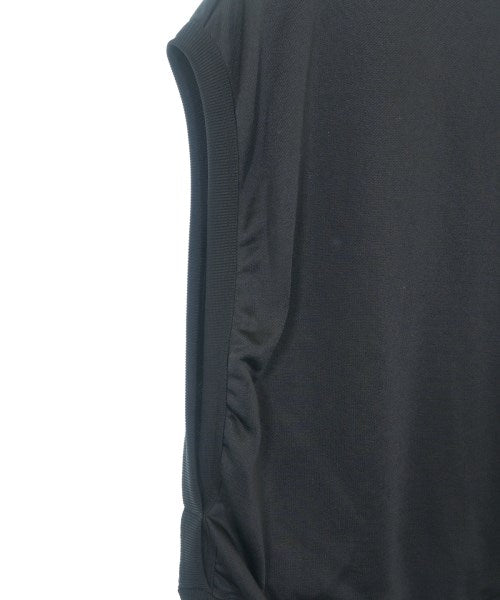 Needles เสื้อยืด/เสื้อท็อปส์