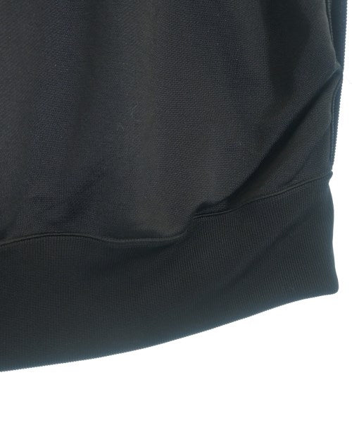 Needles เสื้อยืด/เสื้อท็อปส์