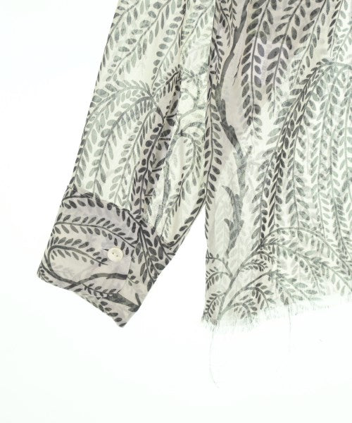 Needles เสื้อลำลอง