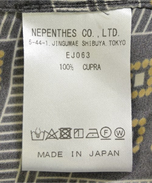 Needles เสื้อลำลอง