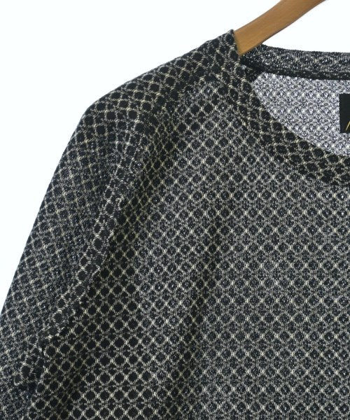 Needles เสื้อยืด/เสื้อท็อปส์