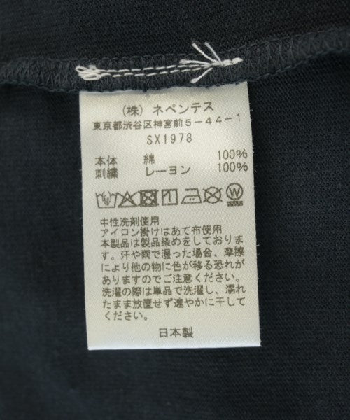 Needles เสื้อยืด/เสื้อท็อปส์