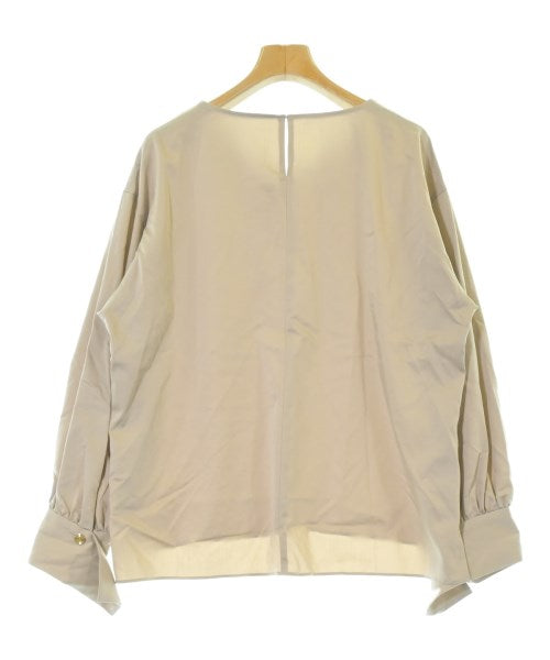 Viaggio Blu เสื้อลำลอง