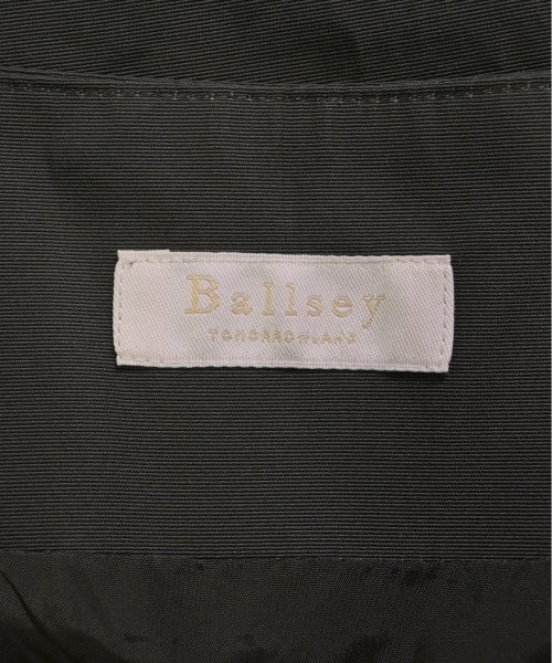 Ballsey กระโปรงยาวถึงเข่า