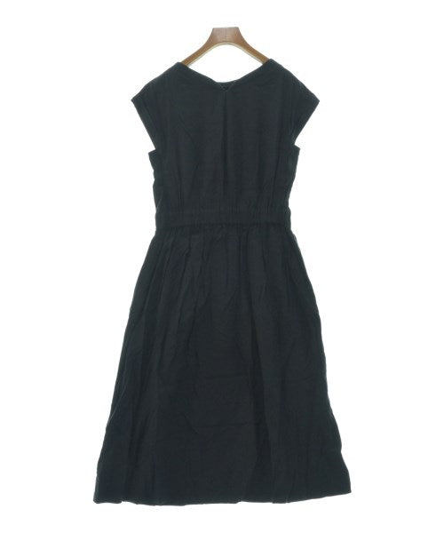 Ballsey ชุดเดรส