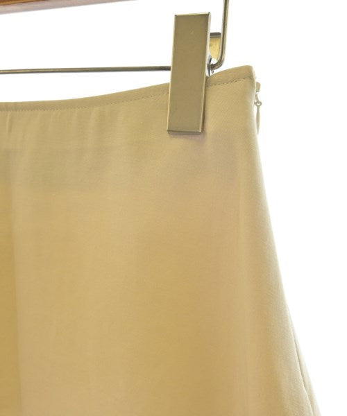 Ballsey กระโปรงยาวถึงเข่า