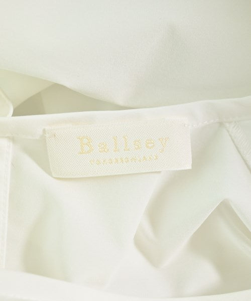 Ballsey เสื้อสตรี