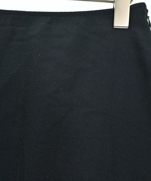 Ballsey กระโปรงยาวถึงเข่า