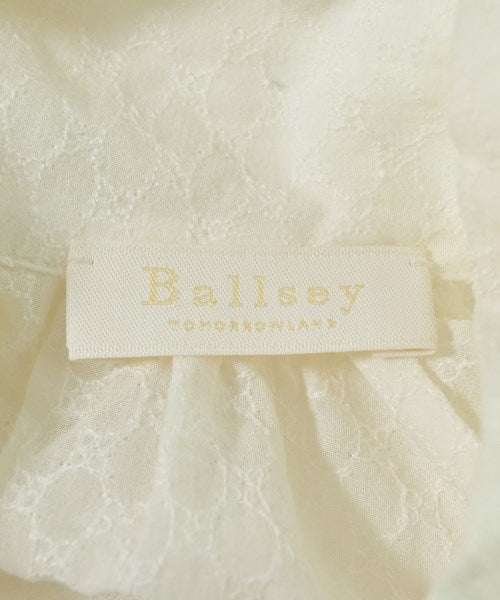 Ballsey เสื้อสตรี