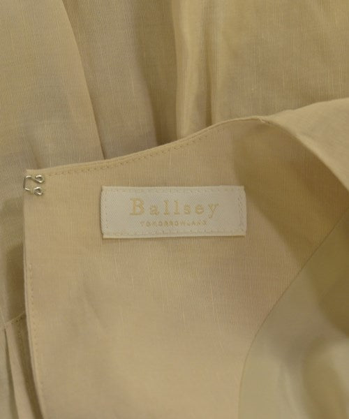 Ballsey ชุดเดรส