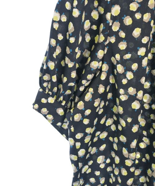 Ballsey เสื้อสตรี