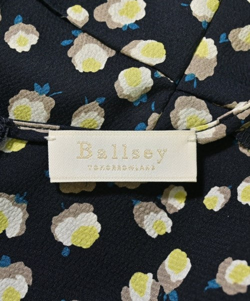 Ballsey ชุดเดรส