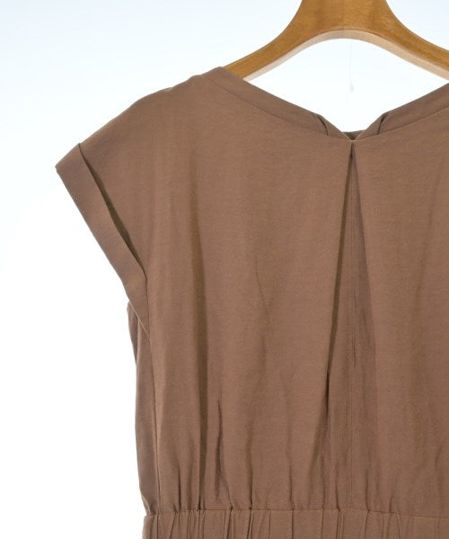 Ballsey ชุดเดรส