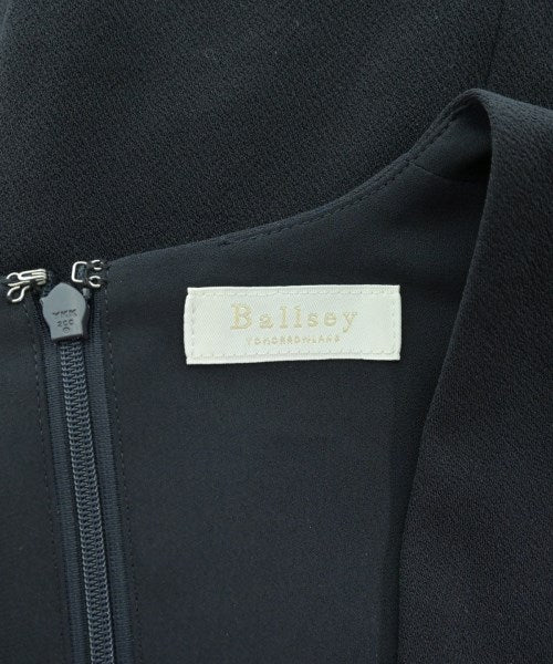 Ballsey ชุดเดรส