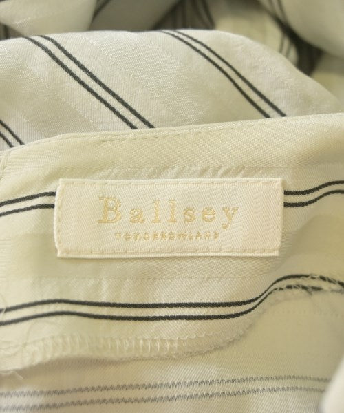 Ballsey ชุดเดรส