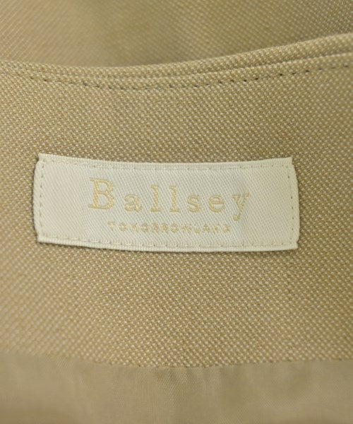 Ballsey กระโปรงยาวถึงเข่า