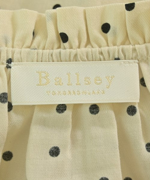 Ballsey เสื้อสตรี
