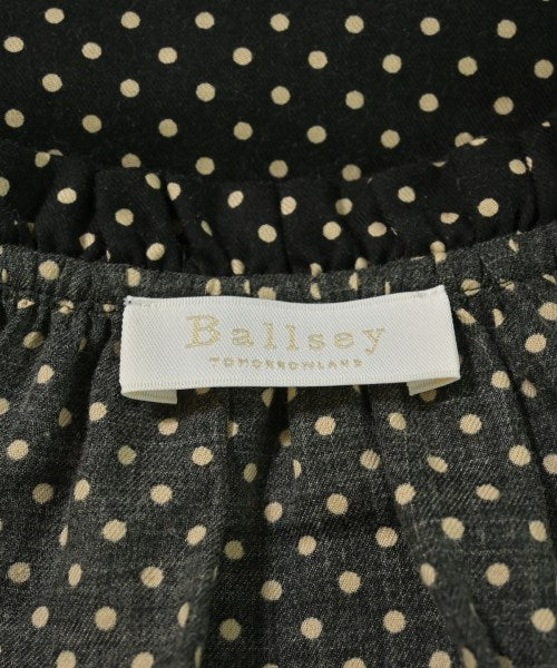 Ballsey เสื้อสตรี